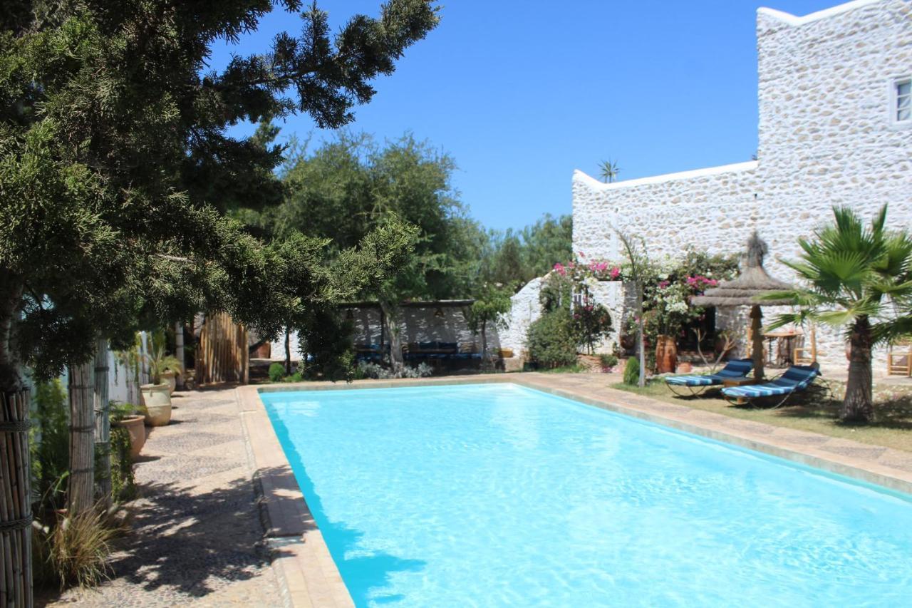 Dar Sanam Villa *